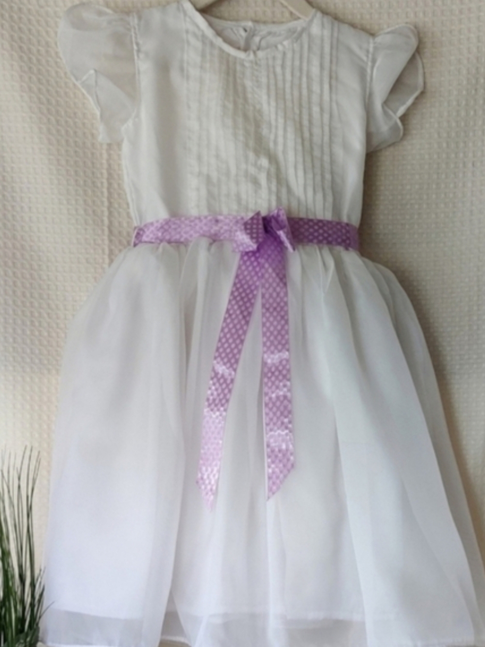 Girls White Special Occasion Dress with Purple Polka Dot  Waistband Tie Size 6-7
